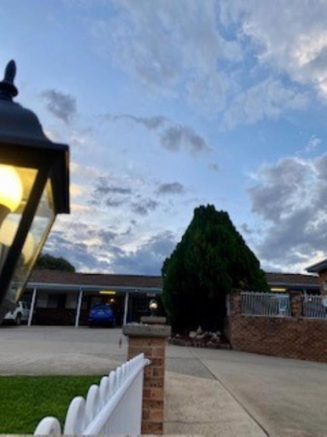 Kinross Inn Cooma Exterior foto