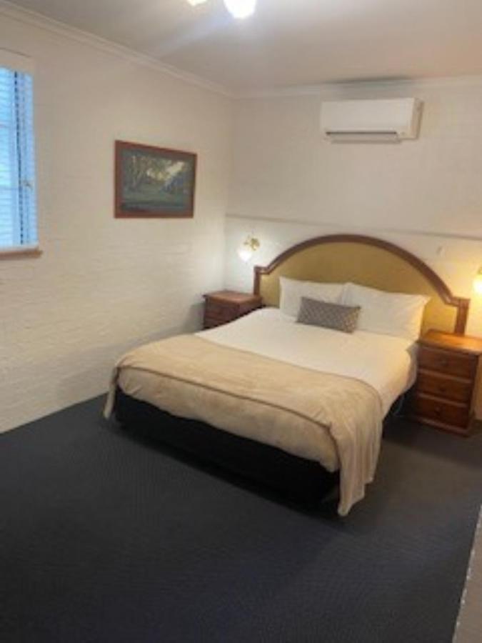 Kinross Inn Cooma Exterior foto