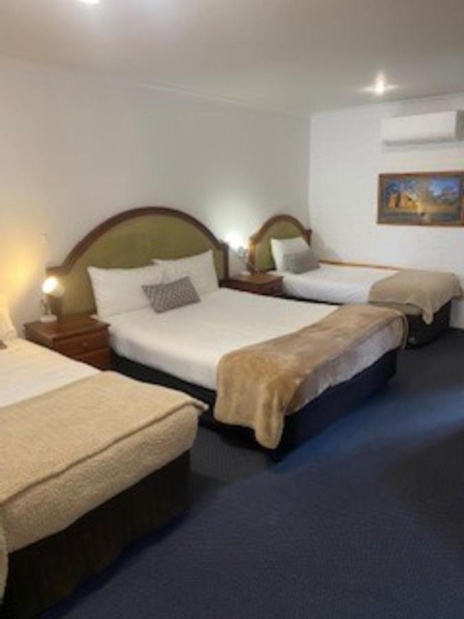 Kinross Inn Cooma Exterior foto
